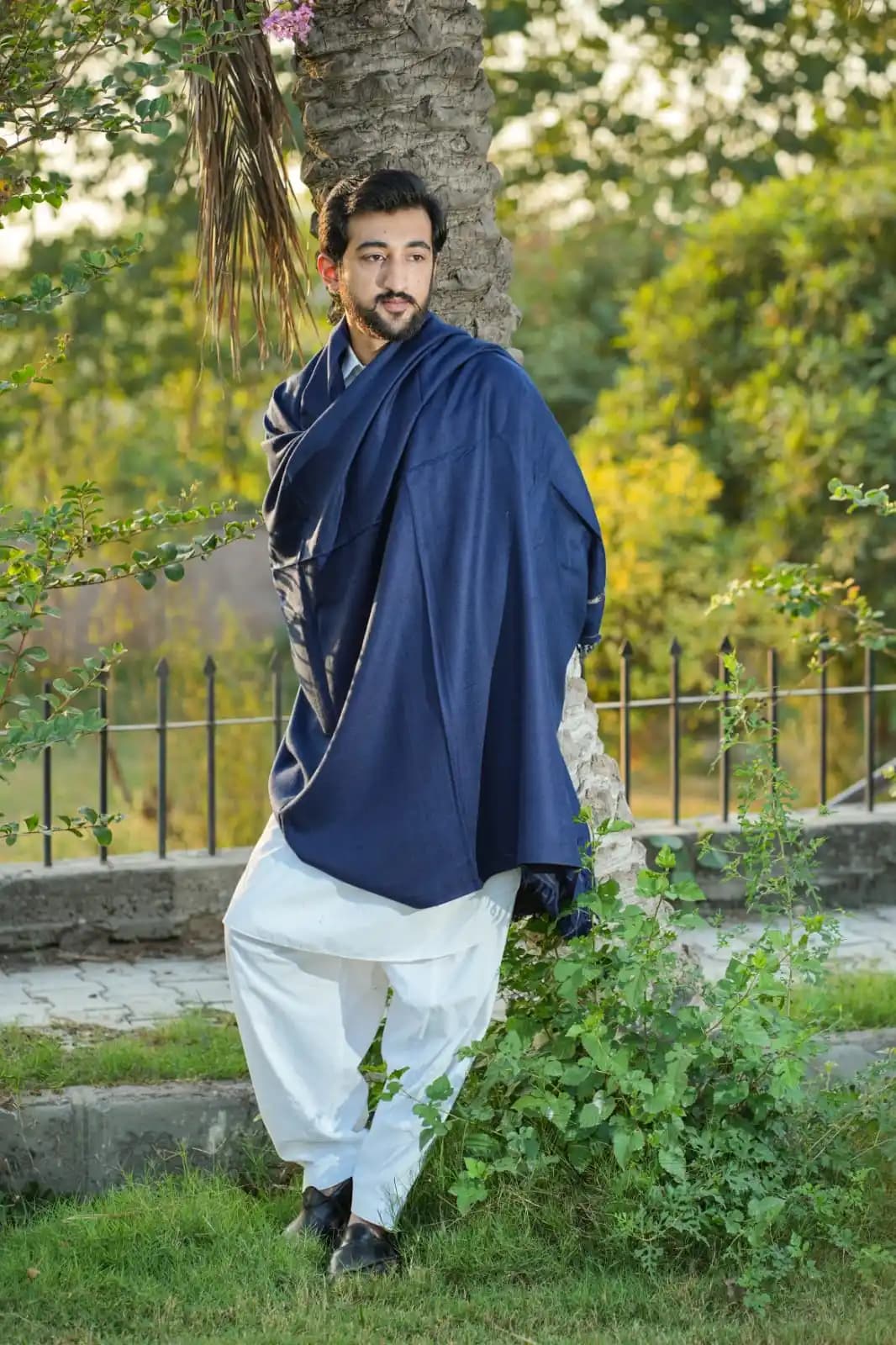 72 Wool Men Blue Shawl – Premium Handwoven Comfort and Style